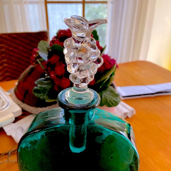 Glass grape wine stopper - Picture 2 of 6